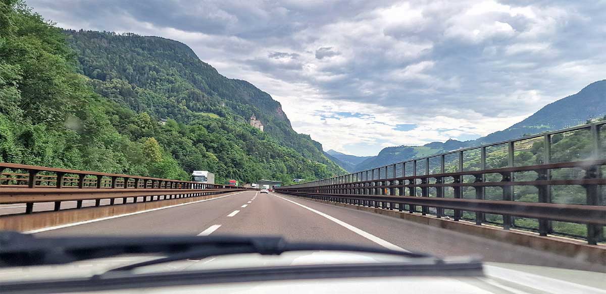 Auf dem Brenner, Fahrtrichtung Süden. Auf dem Brenner, Fahrtrichtung Süden.