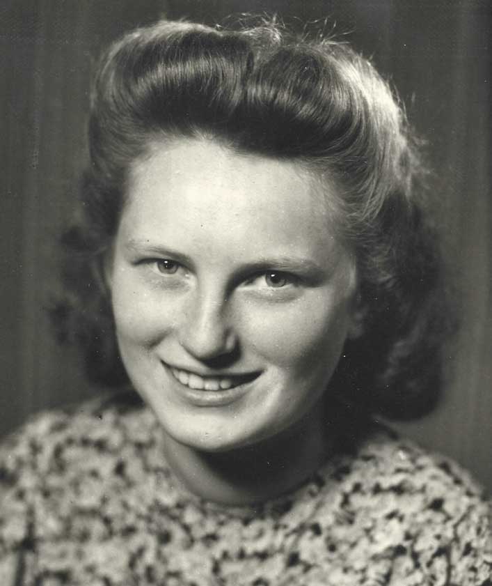 Die junge Walburga Hellinger. Die junge Walburga Hellinger.
