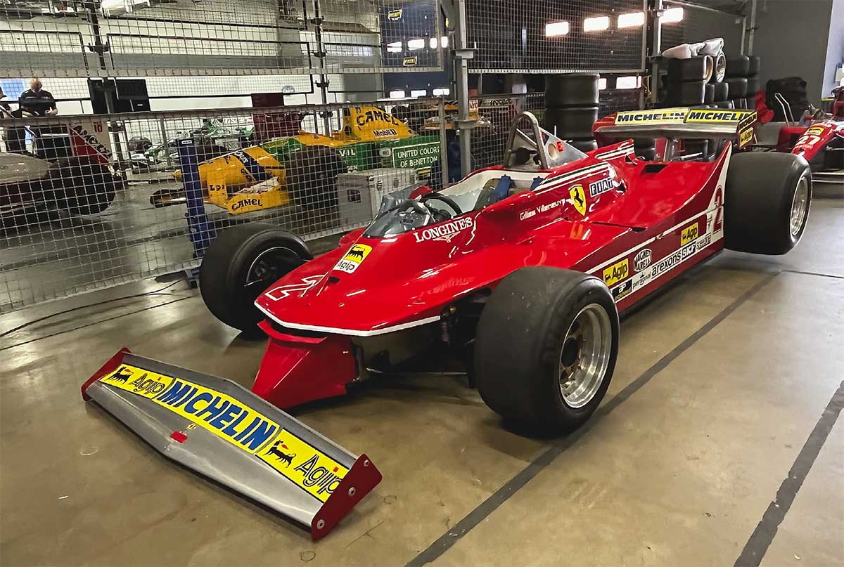 Diesen Ferrari 312 T5 pilotierte einst Gilles Villeneuve. Viele weitere Fotos von Christoph Hänggi gibt es in unserer Fotogalerie. Diesen Ferrari 312 T5 pilotierte einst Gilles Villeneuve. Viele weitere Fotos von Christoph Hänggi gibt es in unserer Fotogalerie.